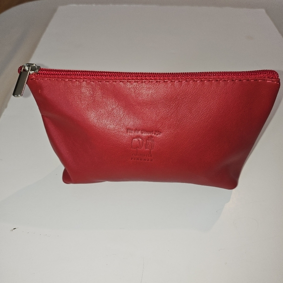 Via de Ginori 23R Handbags - PRICE DROP!  Via de' Ginori 23R,  genuine leather zippered pouch, red NWOT
